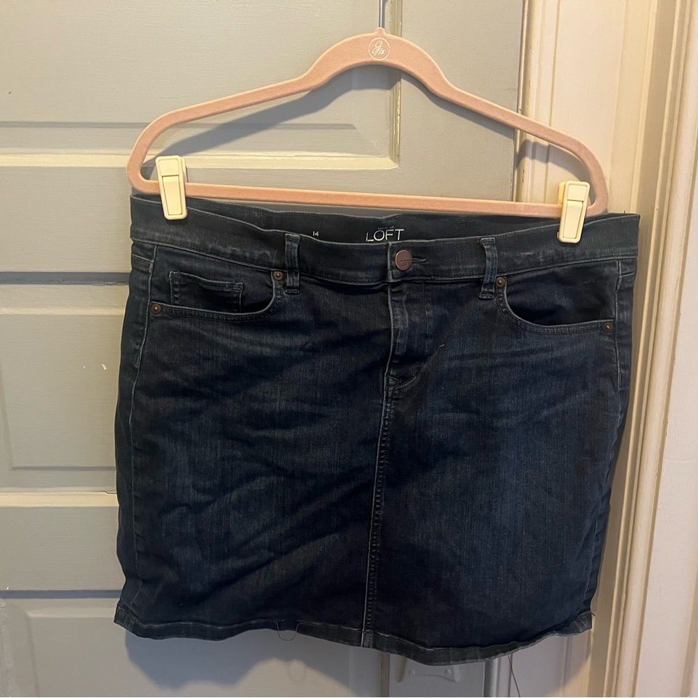 LOFT Women's Dark Wash Denim Skirt